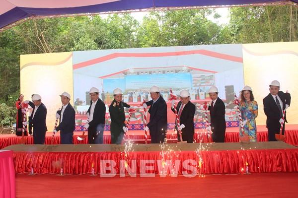 Bộ trưởng Bộ Xây dựng phát lệnh khởi công 10 trường phổ thông nội trú tại các xã biên giới Cao Bằng