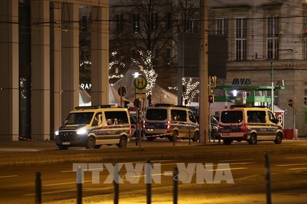 Bắt đầu phiên tòa xét xử vụ án lớn nhất trong lịch sử hậu chiến của Đức