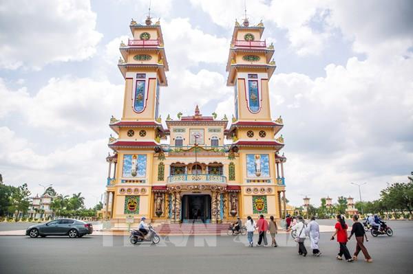 Tây Ninh đánh thức "mỏ vàng" du lịch