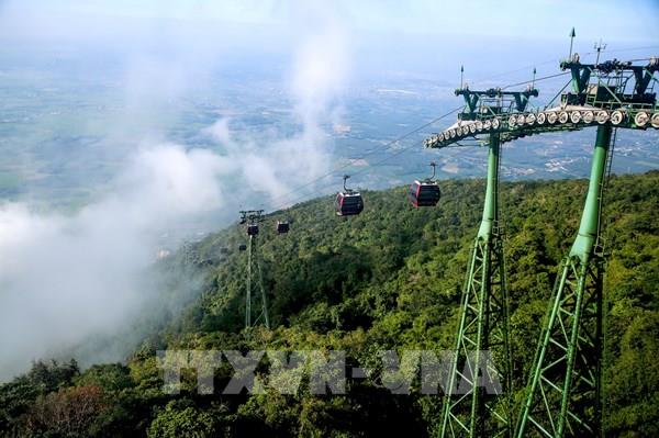 Du lịch Tây Ninh tăng tốc cho mùa lễ hội cuối năm