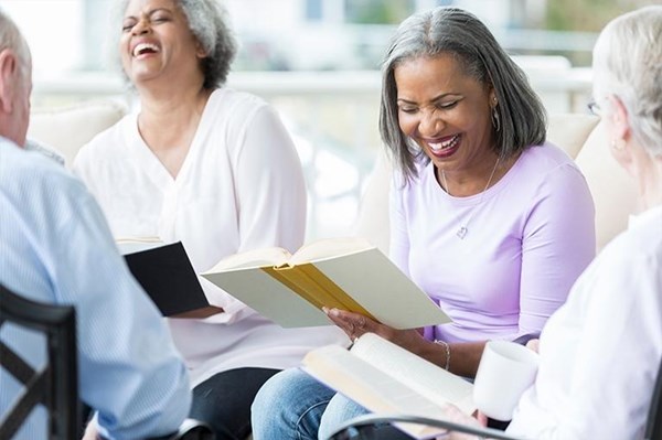 Học thêm ngoại ngữ giúp não trẻ lâu hơn