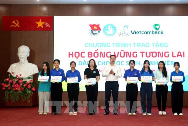 Khi thầy và trò cùng "chạy đua” trên hành trình sáng tạo