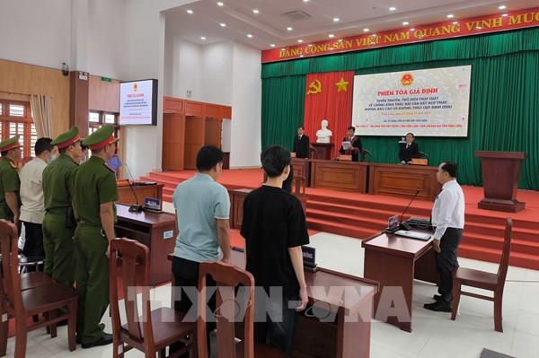 "Chìa khóa" chấm dứt đánh bắt thủy sản sai quy định