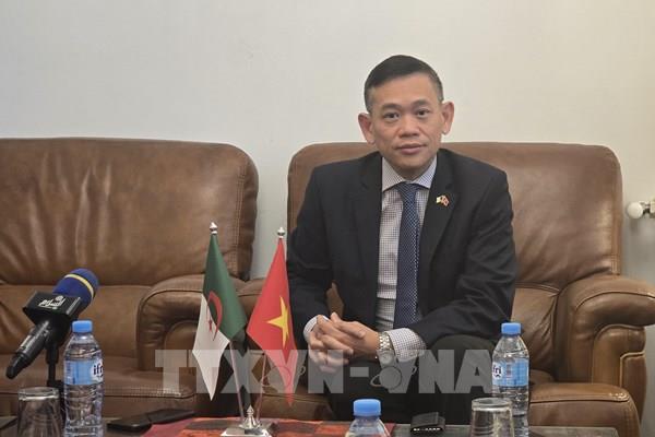 Nâng quan hệ Việt Nam – Algeria lên tầm cao mới