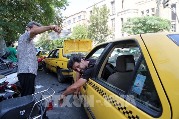 Iran gieo mây tạo mưa do hạn hán nghiêm trọng