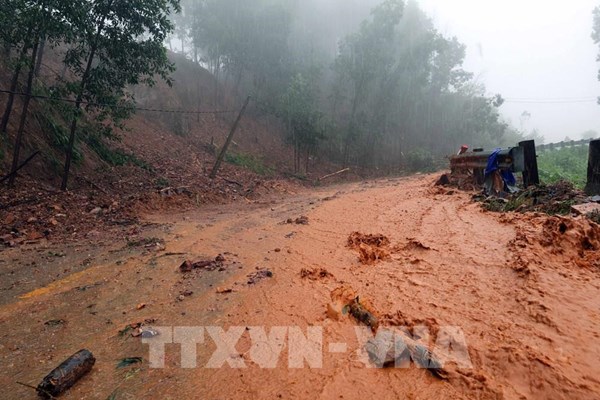 Nguy cơ lũ quét, sạt lở đất ở 8 tỉnh, thành phố khu vực miền Trung, Tây Nguyên