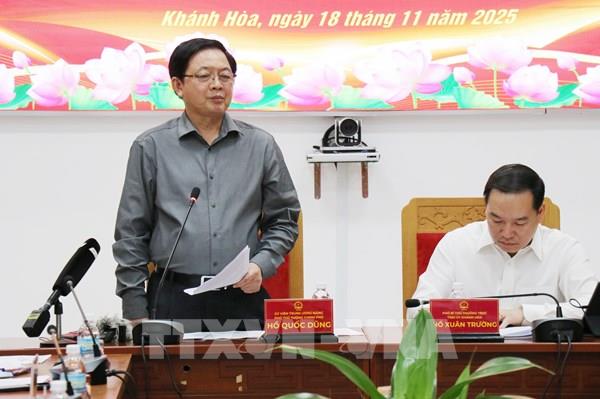 Nhanh chóng khôi phục hạ tầng thiết yếu, phục vụ sinh hoạt cho Khánh Hòa