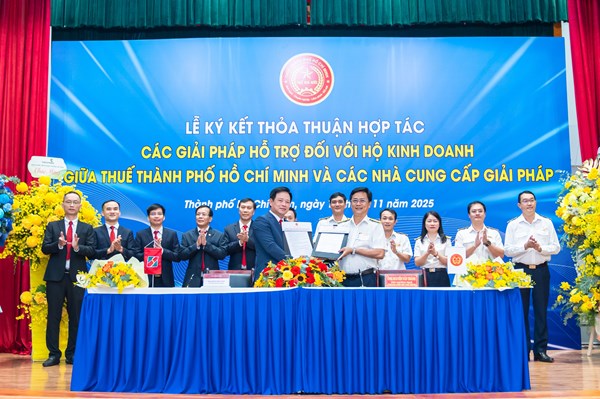 Agribank và Thuế TP. Hồ Chí Minh hợp tác chuyển đổi số hóa đơn điện tử 