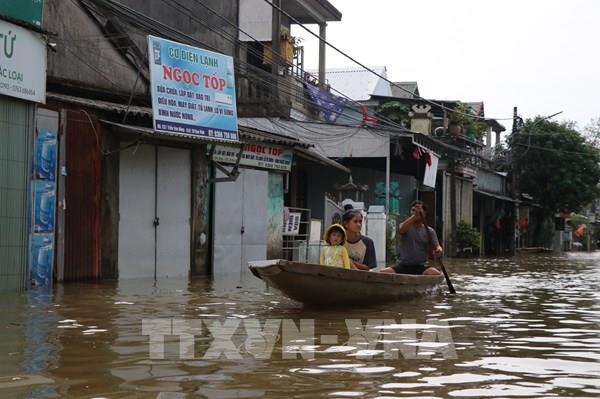 Huế: Còn trên 700 ngôi nhà bị ngập, khôi phục cấp điện 100%