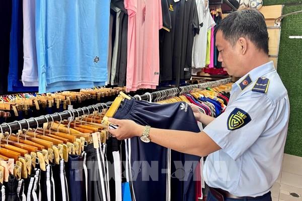 TP. Hồ Chí Minh kiểm tra cao điểm nhóm mặt hàng trọng yếu cuối năm