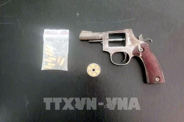 Khởi tố 13 bị can mua bán, vận chuyển trái phép chất ma túy, tàng trữ vũ khí quân dụng