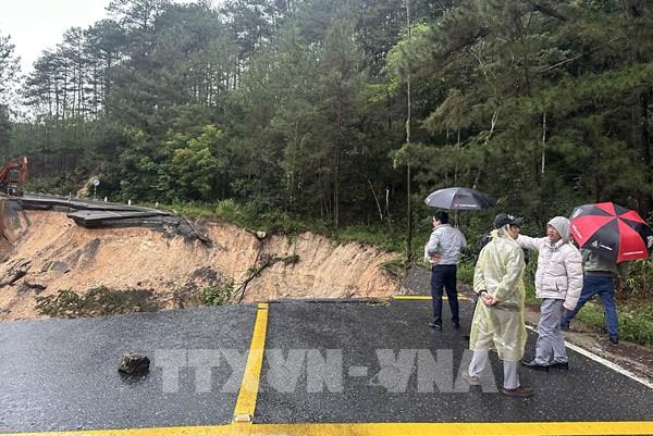 Lâm Đồng công bố tình huống khẩn cấp về thiên tai đối với đèo Mimosa