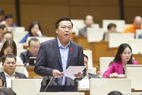 Quốc hội thảo luận dự thảo Luật: Tuyển dụng công bằng, ưu đãi giáo viên khó khăn