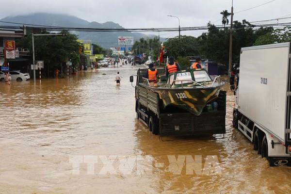 Khánh Hòa chạy đua thời gian đưa người dân đến nơi an toàn