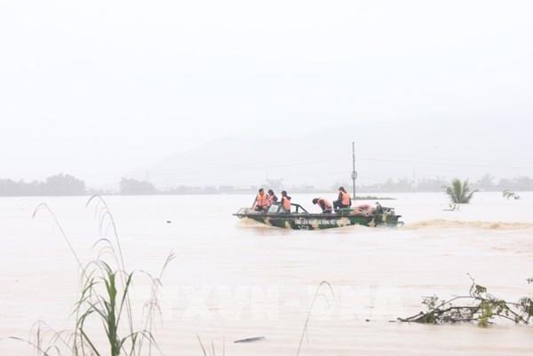 Mưa lũ gây thiệt hại hơn 3.000 tỷ đồng ở miền Trung, 50 người chết và mất tích