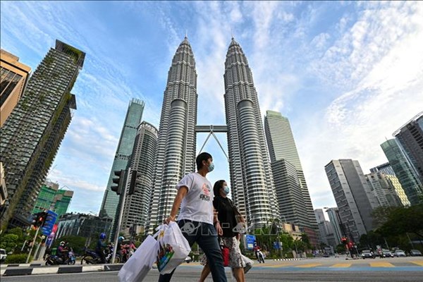 Maybank nâng dự báo tăng trưởng GDP Malaysia lên 4,9% năm 2026