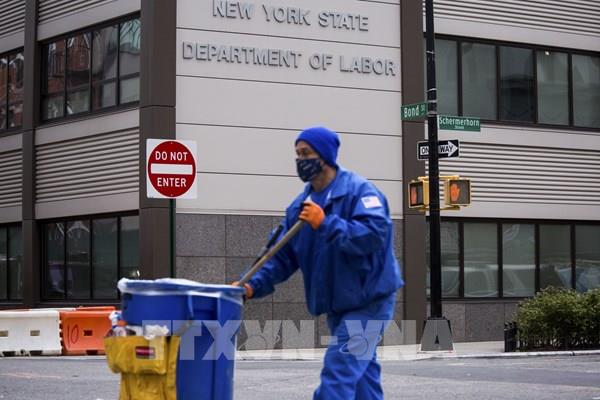 Thị trường việc làm Mỹ cho tín hiệu trái chiều