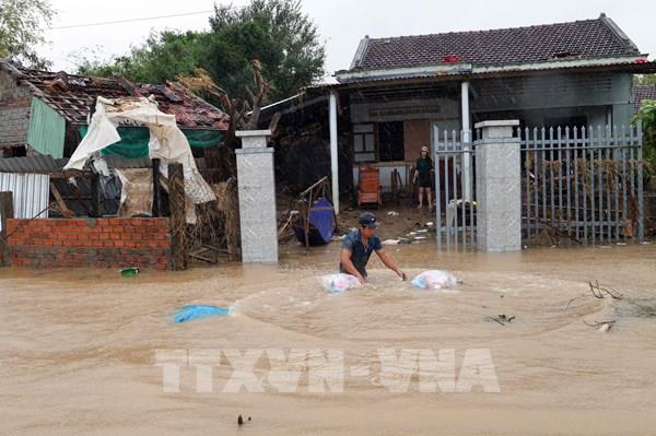 Bộ Công Thương chỉ đạo khẩn ứng phó mưa lũ lớn, ưu tiên giảm xả lũ xuống hạ du