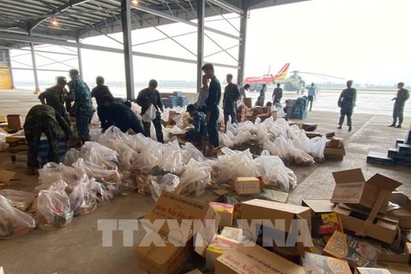 Sư đoàn 372 sẵn sàng bay cứu trợ đồng bào lũ lụt khu vực miền Trung