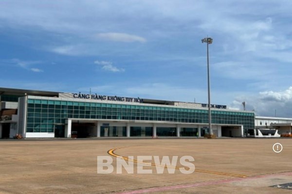 Hướng dẫn đổi hành trình bay đi và đến tại nhiều sân bay khu vực Trung Bộ