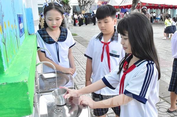 Vĩnh Long đánh thức ý thức gìn giữ nước sạch