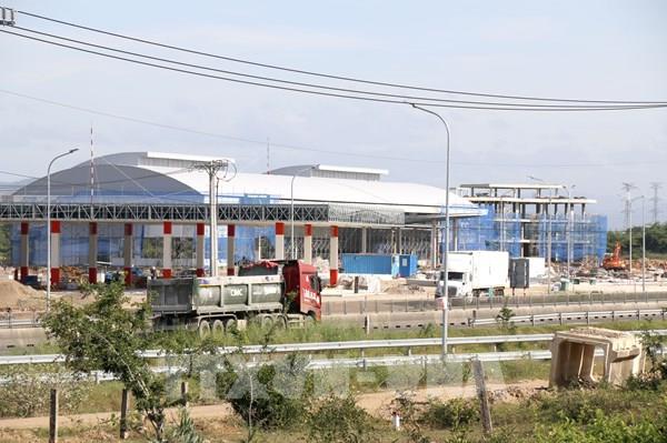 Khẩn trương hoàn thành trạm dừng nghỉ trên cao tốc Vĩnh Hảo – Phan Thiết