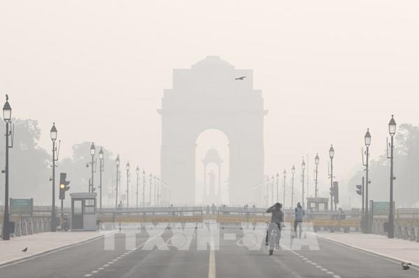 Vùng thủ đô Ấn Độ chật vật với ô nhiễm không khí kéo dài