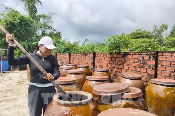 Nước mắm Cửa Khe vươn ra “biển lớn” ​