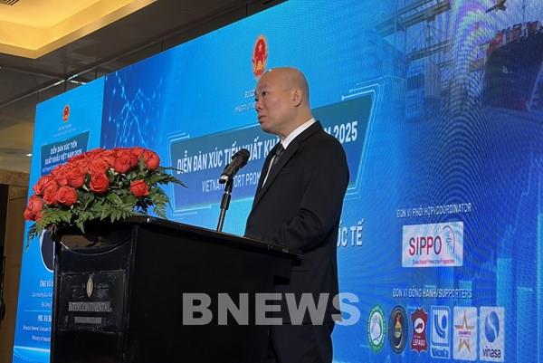 Go Global: Bứt phá xuất khẩu Việt Nam trong kỷ nguyên mới