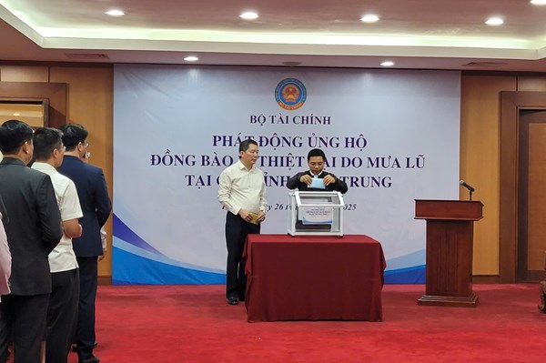 Bộ Tài chính phát động ủng hộ đồng bào miền Trung, Tây Nguyên