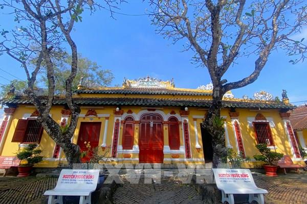 Khám phá ngôi đình cổ trăm năm tuổi tại Cần Thơ