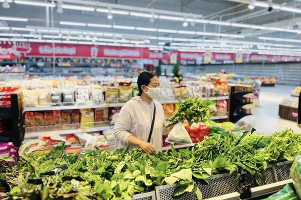 Các siêu thị GO! miền Trung bán hàng không lợi nhuận phục vụ bà con vùng lũ