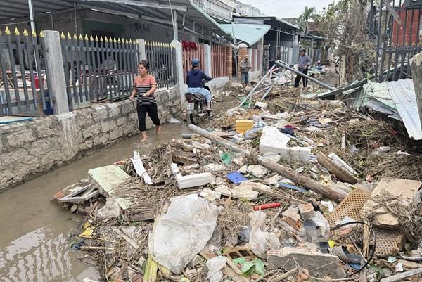 Cộng đồng quốc tế hỗ trợ Việt Nam gần 16 triệu USD khắc phục hậu quả thiên tai