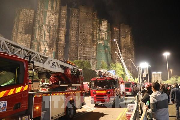 Vụ cháy chung cư ở Hong Kong (Trung Quốc):  Ít nhất 128 người thiệt mạng