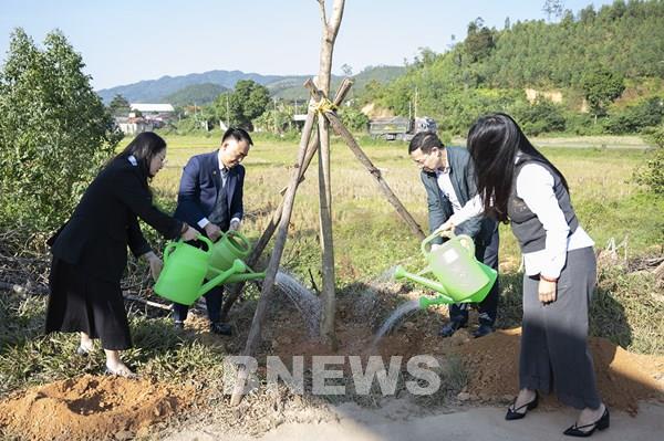 Khởi động Chương trình “Toyota chung tay xanh hóa học đường” năm 2025