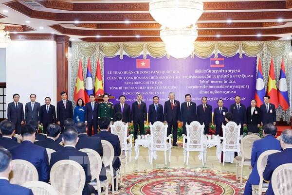 Tổng Bí thư Tô Lâm và Tổng Bí thư, Chủ tịch nước Lào Thongloun Sisoulith chứng kiến Lễ trao các văn kiện hợp tác