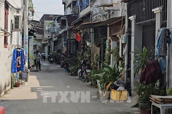 Cháy nhà trong hẻm làm bé gái 8 tuổi tử vong