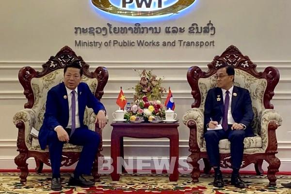 Việt Nam - Lào ưu tiên kết nối cảng biển miền Trung