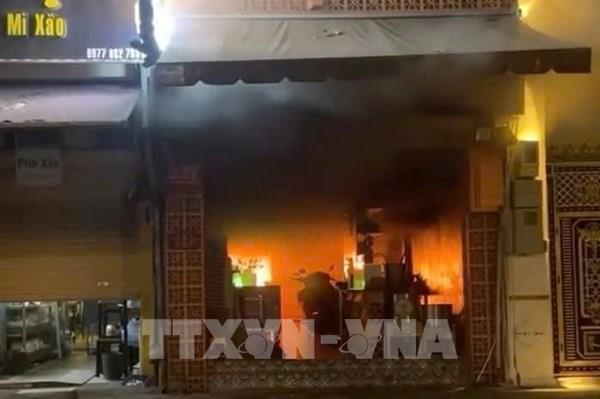 Cháy quán ăn ở TP. Hồ Chí Minh lúc rạng sáng khiến 4 người tử vong