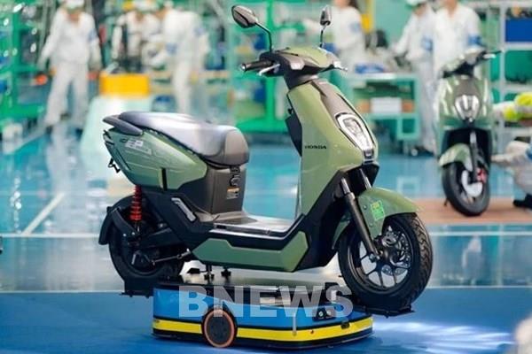 Honda Việt Nam lần đầu giảm giá xe máy điện ICON e: