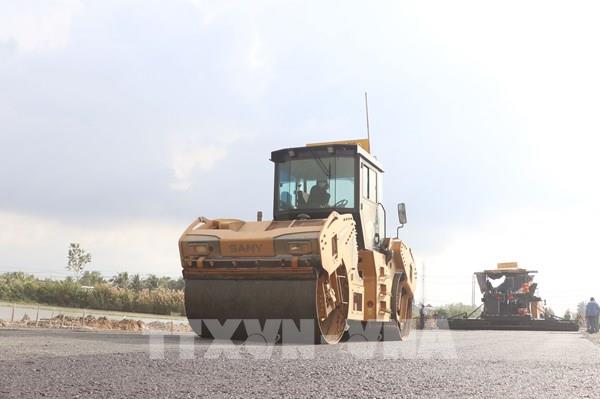 Cao tốc Cần Thơ – Cà Mau chạy “nước rút” về đích