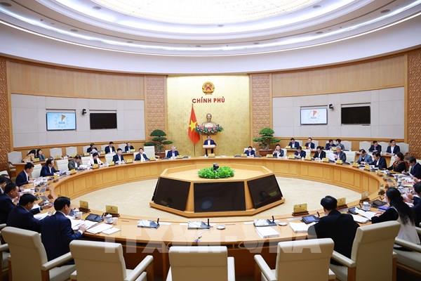 Chính phủ yêu cầu tăng tốc giải ngân và hoàn thiện báo cáo kinh tế - xã hội