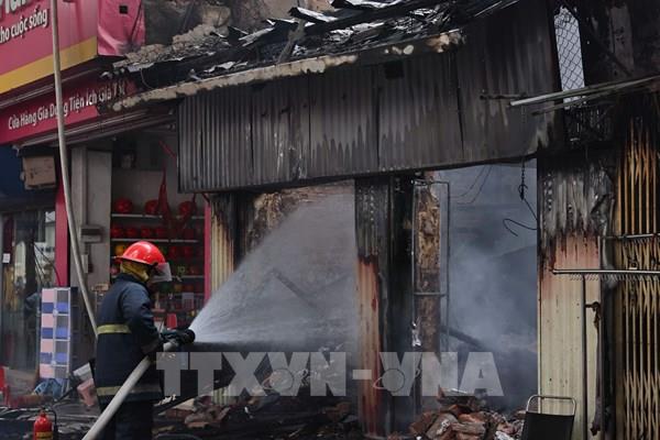 Hà Nội: Cháy nhà trên phố Lò Đúc