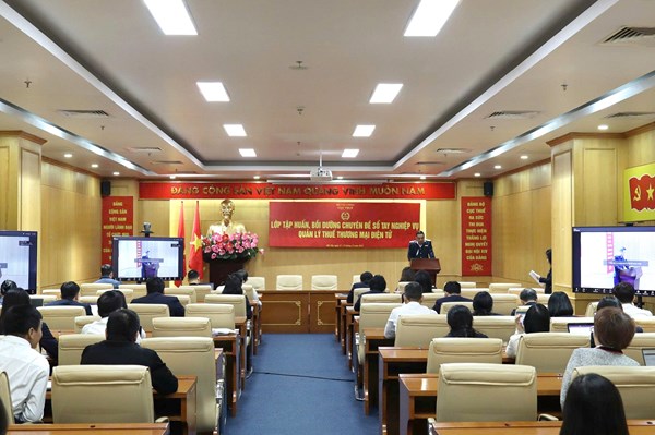 Cục Thuế tập huấn “Sổ tay nghiệp vụ quản lý thuế thương mại điện tử"
