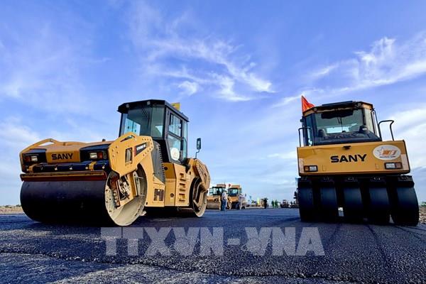 Cao tốc Châu Đốc – Cần Thơ – Sóc Trăng tăng tốc về đích tại An Giang