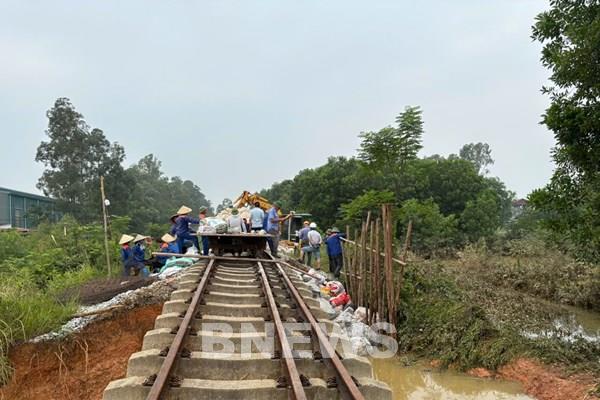 Cần nhanh chóng sửa chữa kết cấu đường sắt Hà Nội - Đồng Đăng và Kép - Hạ Long 