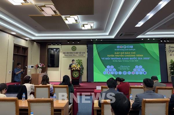 Chung sức vì Việt Nam xanh, môi trường xanh hướng tới tương lai xanh