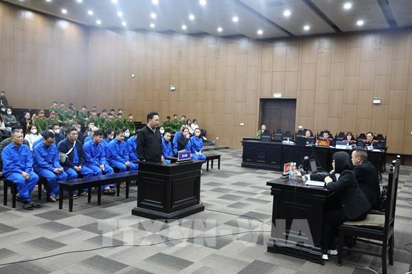 Vụ nhận hối lộ tại Tòa án cấp cao tại Đà Nẵng: Viện Kiểm sát đề nghị mức án cao nhất là 10 năm tù