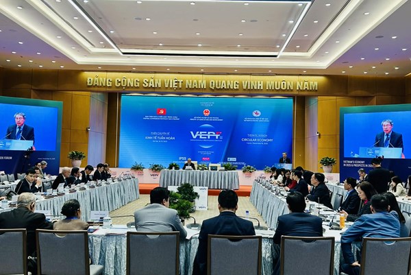 Diễn đàn Kinh tế Việt Nam: Nhiều dư địa thúc đẩy phát triển kinh tế tuần hoàn