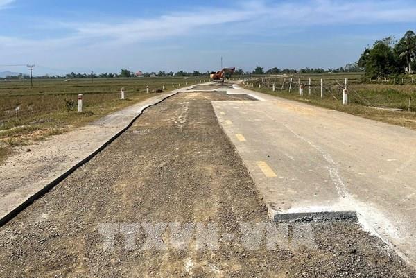 Đường hơn 11 tỷ đồng ở Nghệ An vừa làm xong đã hư hỏng